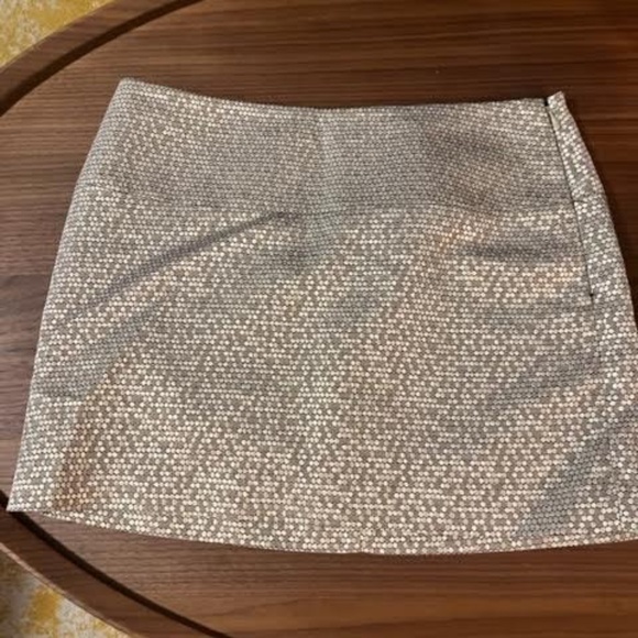 Express Gold Honeycomb Mini Skirt - Picture 1 of 6